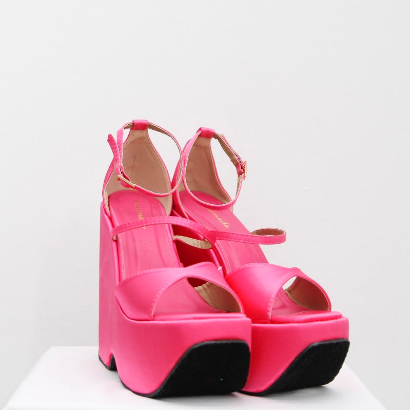 Carrio Platform Wedge image 4