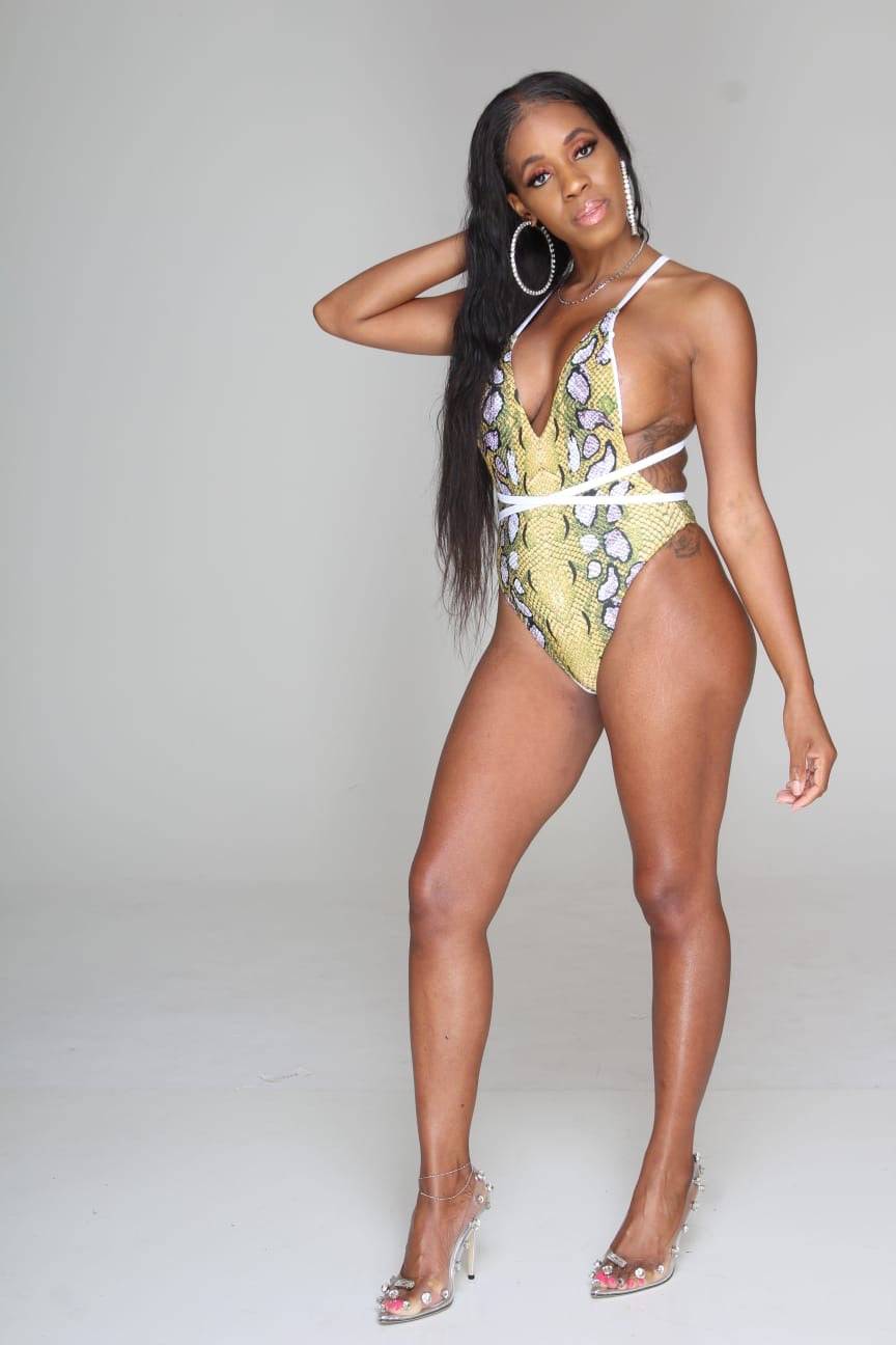 Interest Snake Print Monokini image 2